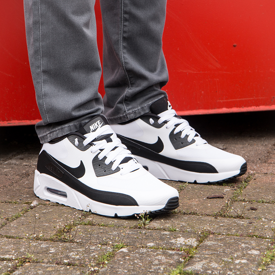 3 Ways to Wear Nike Air Max 90\u0026#039;s 