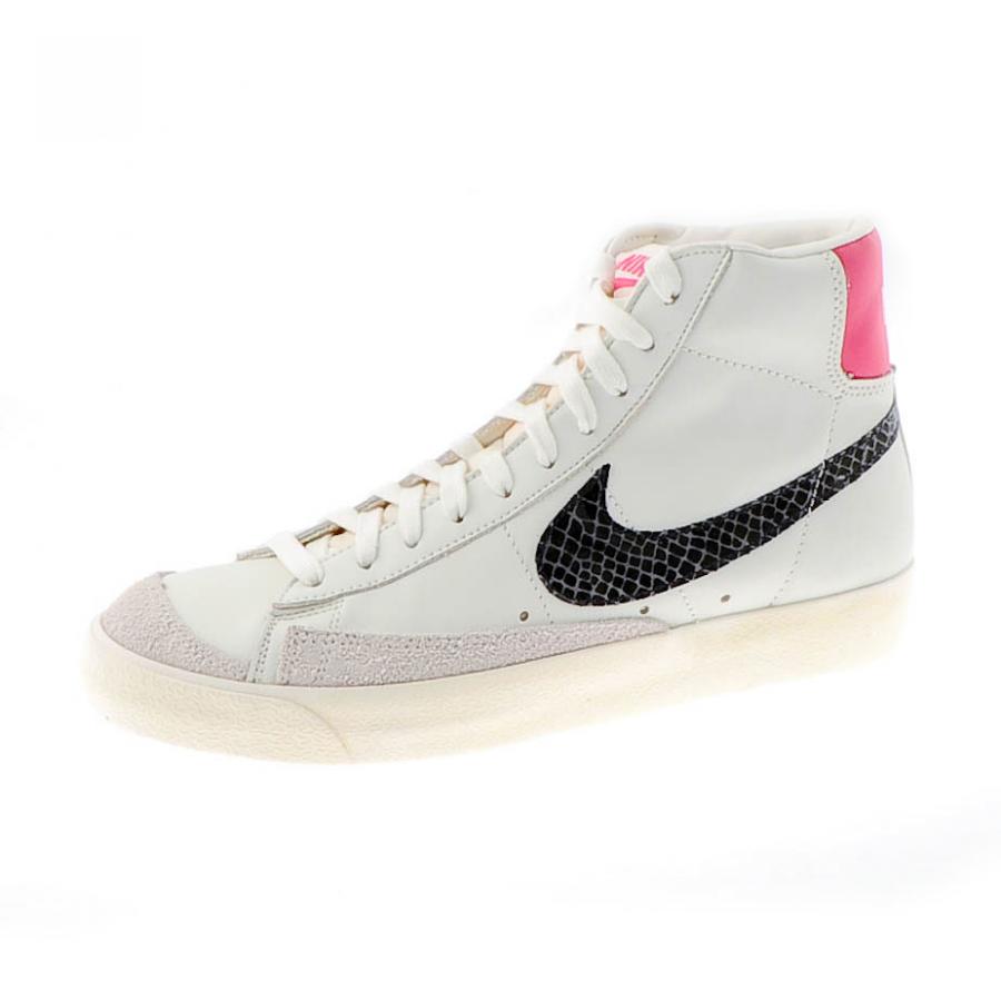 nike blazer trainers in white and pink