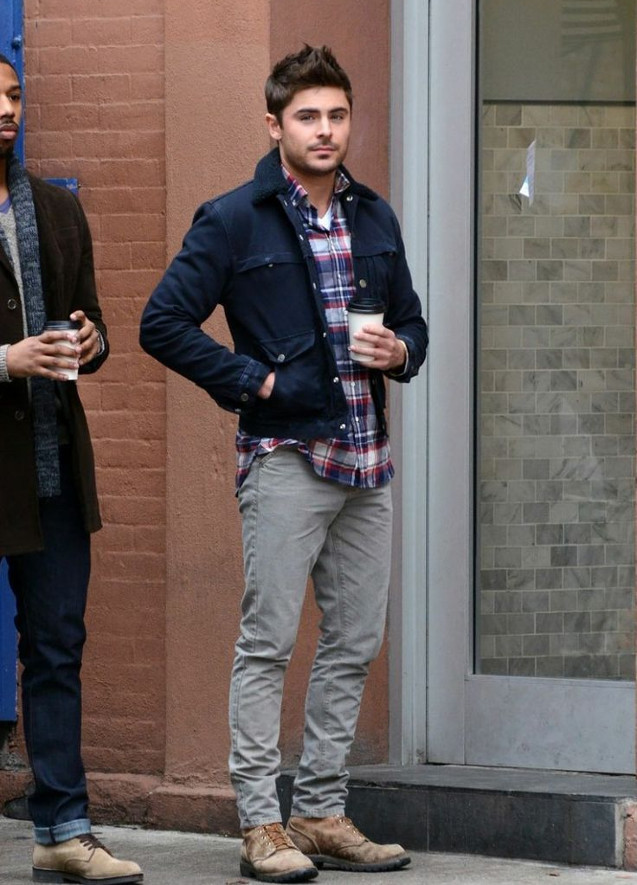 In between the shirts and the coats, Zac will often wear down jackets and a scarf for a bit of extra warmth, adding more depth to his outfit.