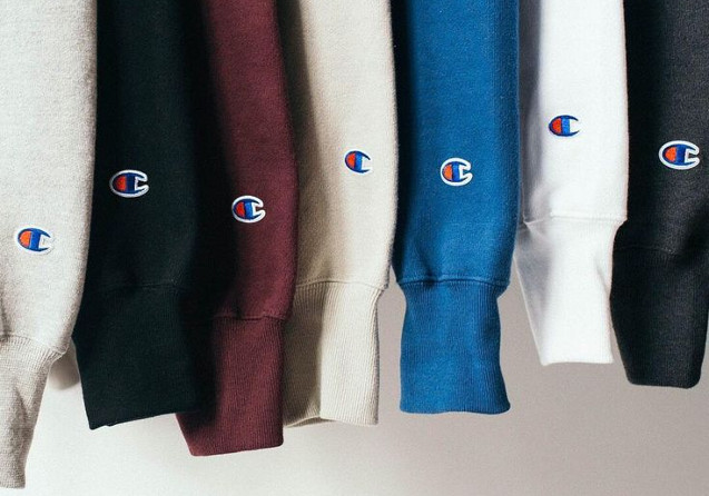 champion crewneck outfit