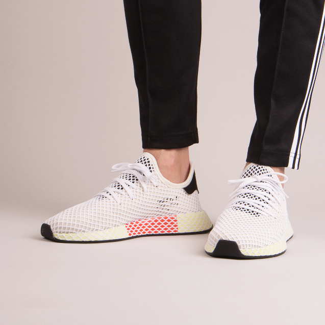 adidas deerupt white pink